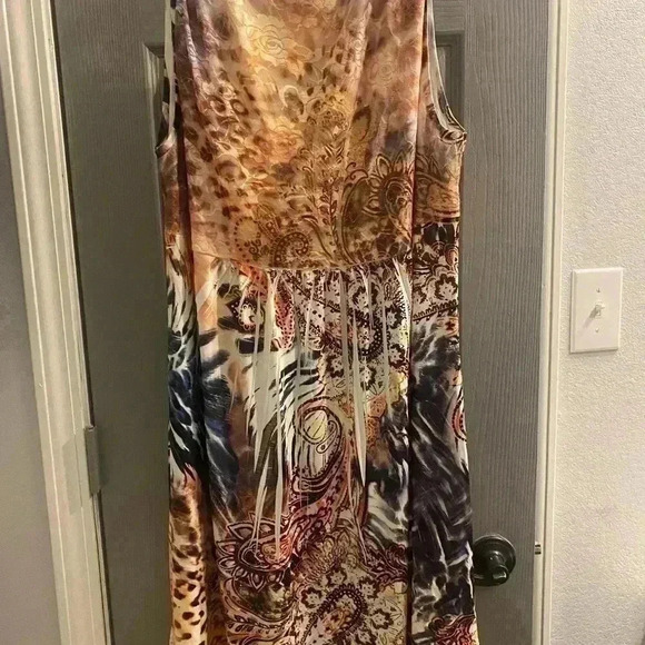 Dress by Victoria Harbour colors are blue, black & orange XXL - Picture 3 of 5